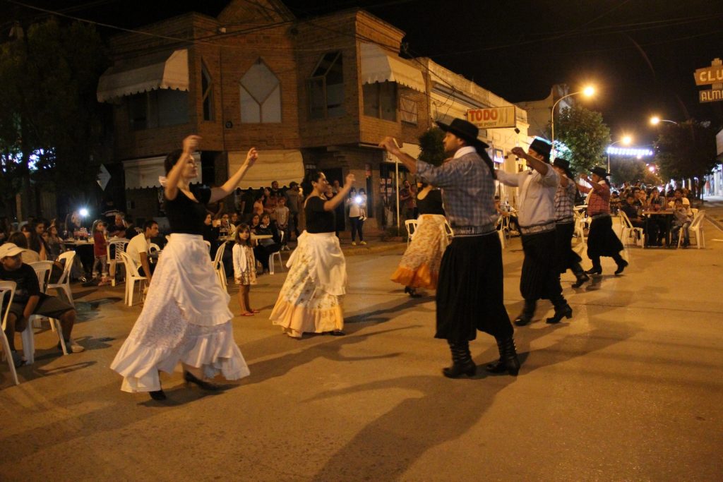 La rivadavia fue la "calle de las artes" 4