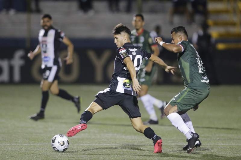 Pacheco debutó en la concacaf