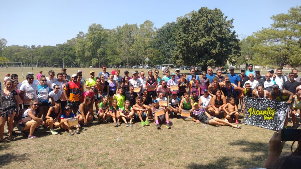 Más de 120 atletas fueron parte del tria de nuestra ciudad  1