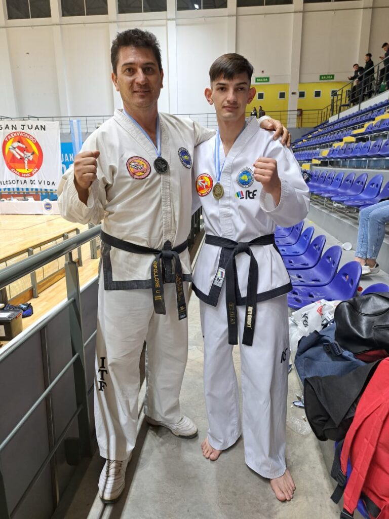 Nicolás cipollone, otra vez campeón nacional de taekwondo