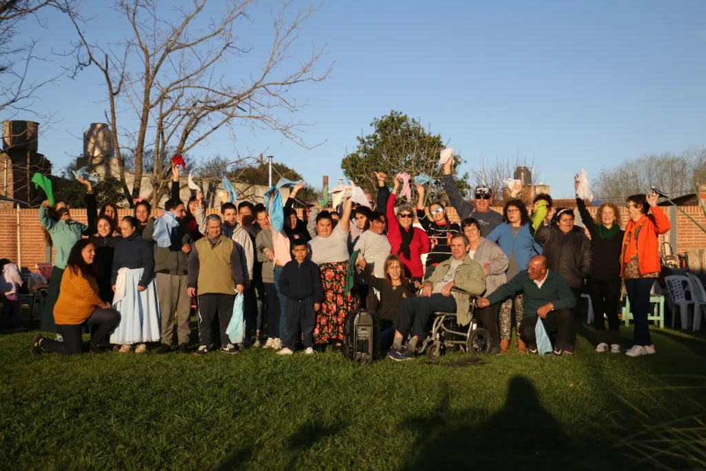 El día del folklore se celebró a puro baile en adea