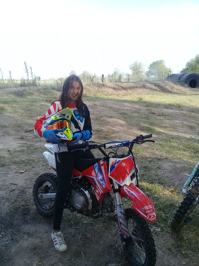 Anita gil y un sueño sobre ruedas 1