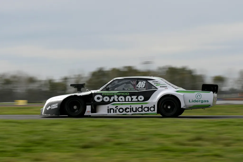 Costanzo ganó por primera vez en el Turismo 4000 Argentino 4 Costanzo ganó por primera vez en el turismo 4000 argentino 3