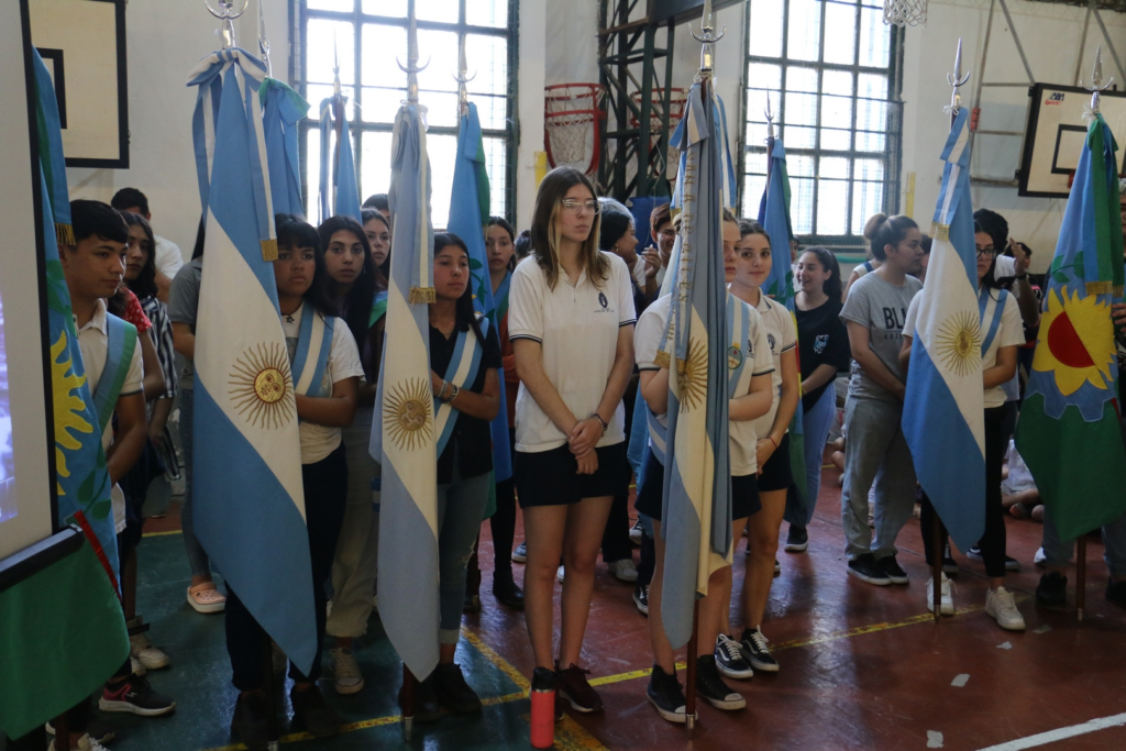 Instituciones educativas conmeroraron los 40 años de democracia