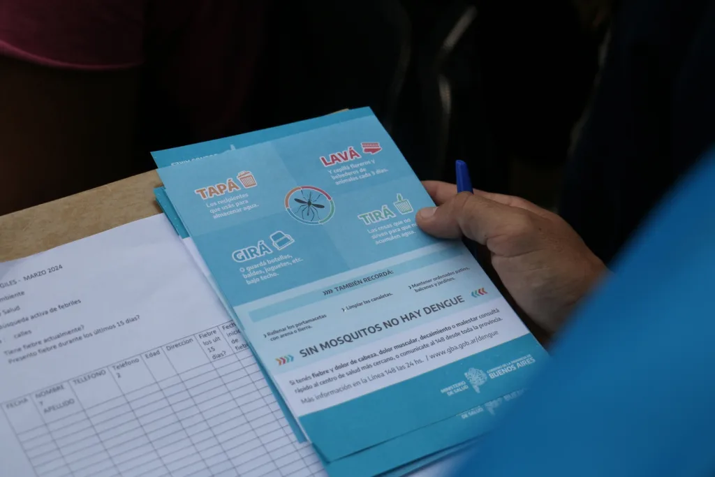 Campaña de prevención en giles: "sin mosquito, no hay dengue"