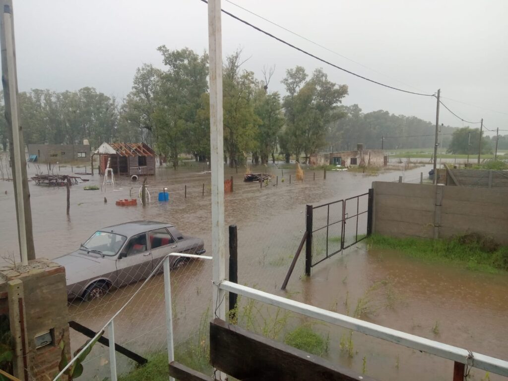 Se inicia la construcción de un canal de desagüe en villa ruiz