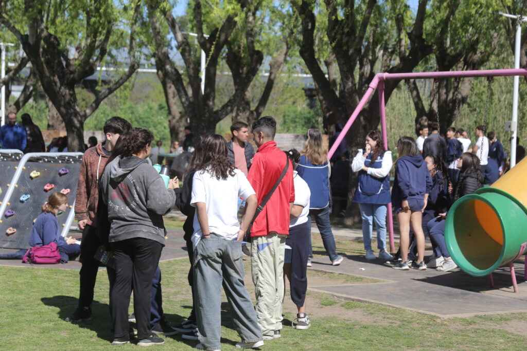 Se realizó la Expo UBA en El Frontón 2 Se realizó la expo uba en el frontón 1