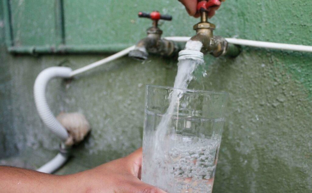 son por concepto de agua