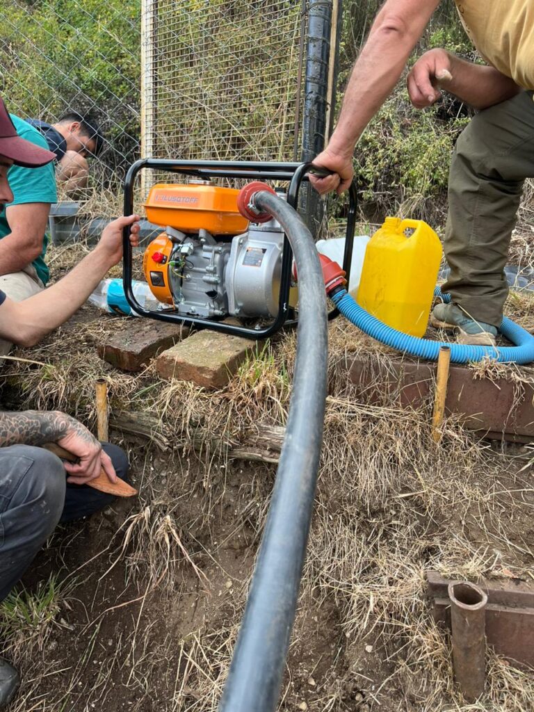 Gilenses en el bolsón: solidaridad contra el fuego