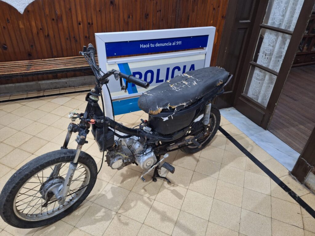 Hallaron al responsable de las pintadas en las plazas 1