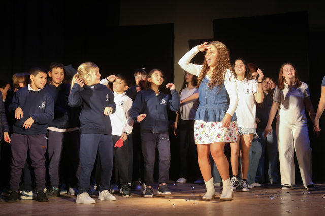 Teatro y solidaridad, el proyecto educativo que encantó el centro de cultura
