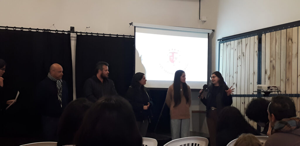 El talento gilense brilló en los Juegos Bonaerenses: clasifican a la final en canto y videominuto 2 El talento gilense brilló en los juegos bonaerenses: clasifican a la final en canto y videominuto 1