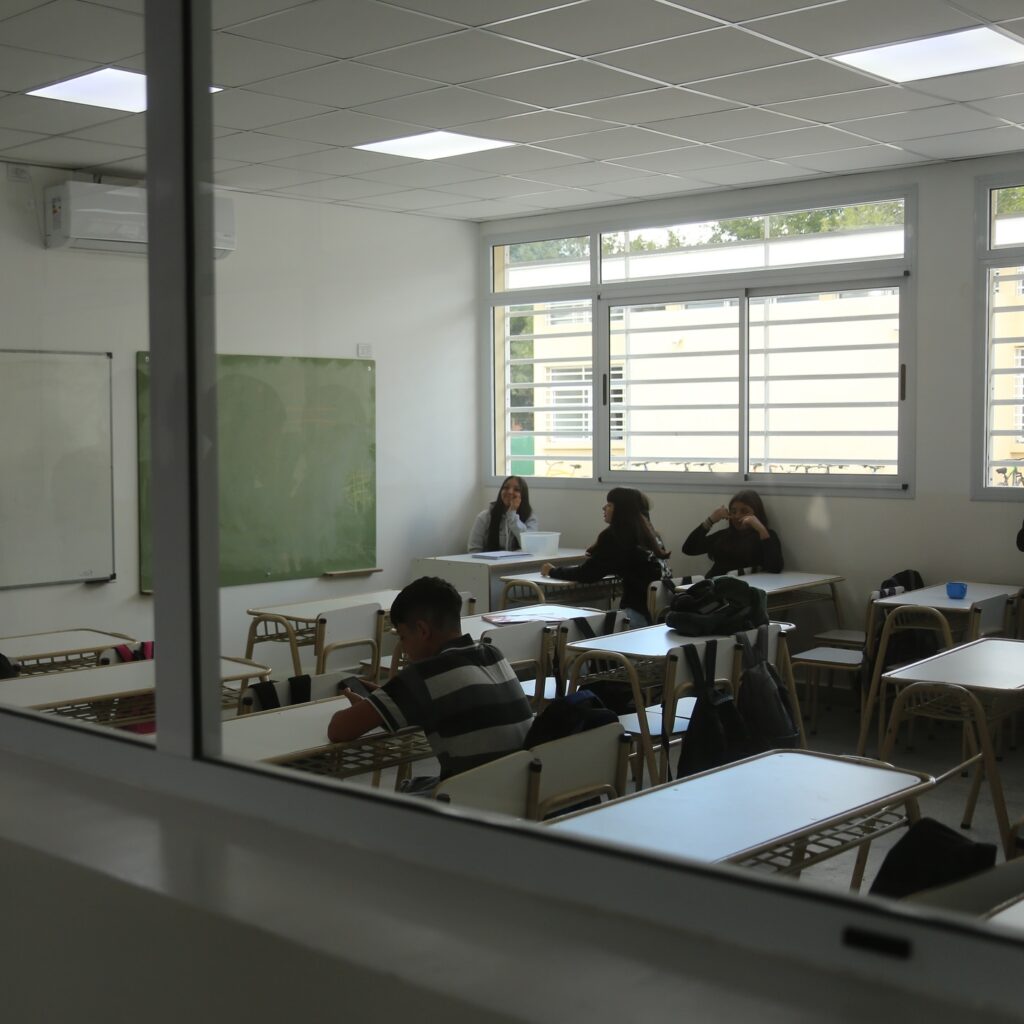 "tiene muchas puertas abiertas": la nueva realidad de la secundaria 8