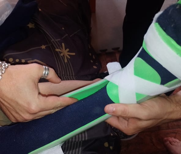 La salud de lisandro no puede esperar: familia exige respuestas urgentes a su obra social