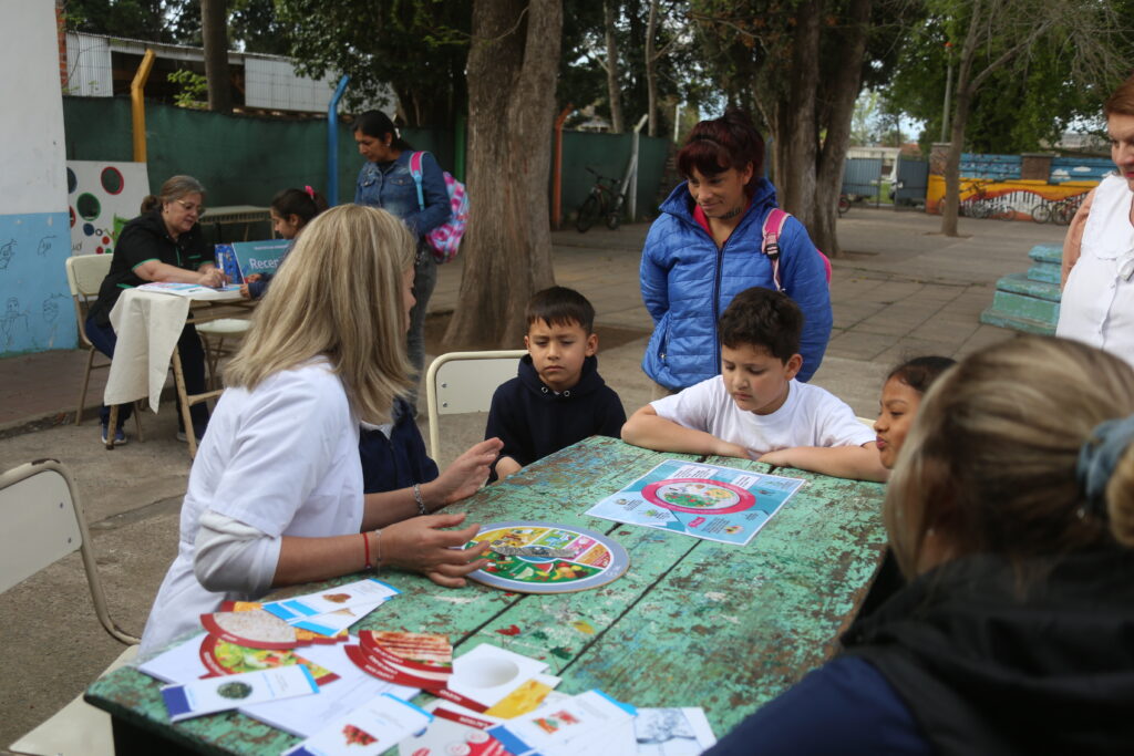 Arrancó el Programa de Salud Escolar Bonaerense en las escuelas de Giles 2 Arrancó el programa de salud escolar bonaerense en las escuelas de giles 1