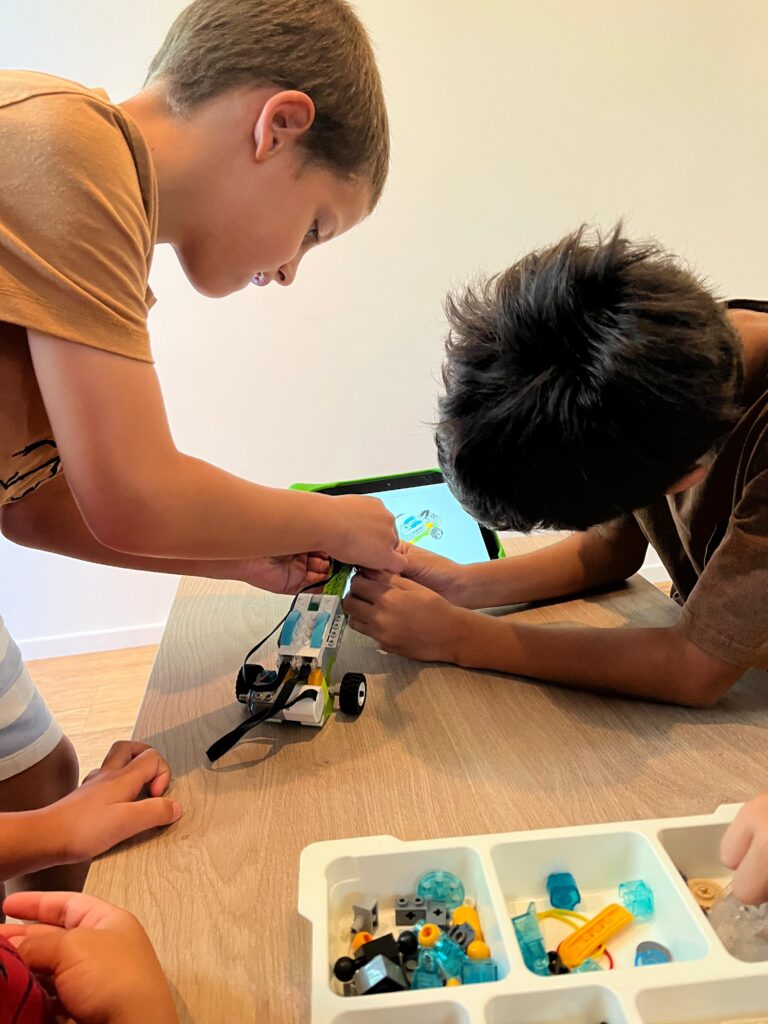 Innovación: abren las inscripciones para los talleres de robótica y programación de iabot 2