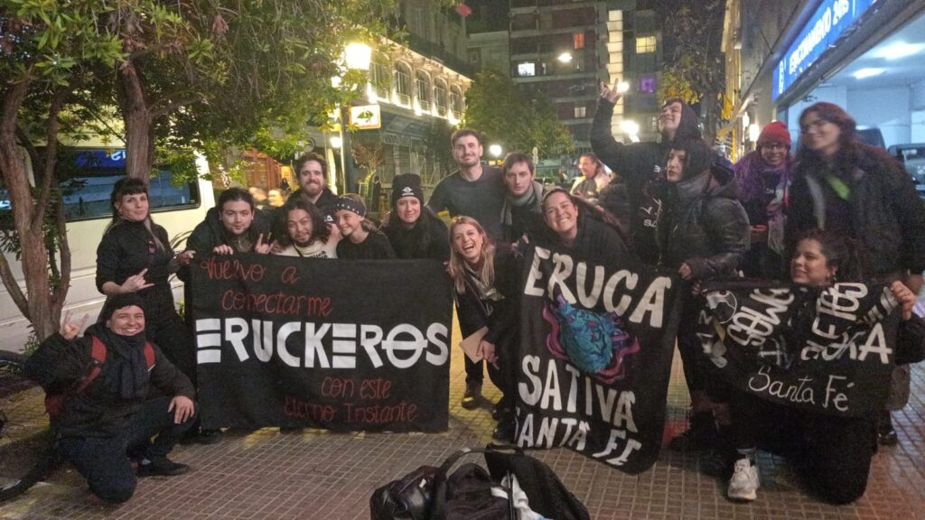 Juan cantello brilló junto a eruca sativa en la trastienda