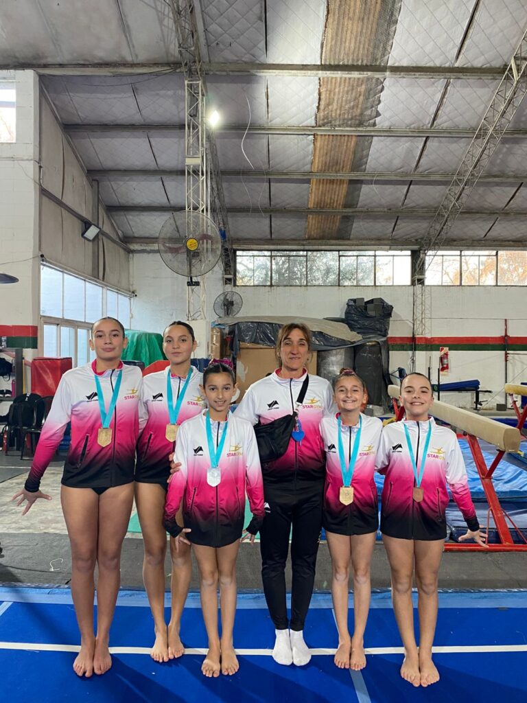 Atletas de Star Gym clasificaron a la final provincial 3 Atletas de star gym clasificaron a la final provincial 2